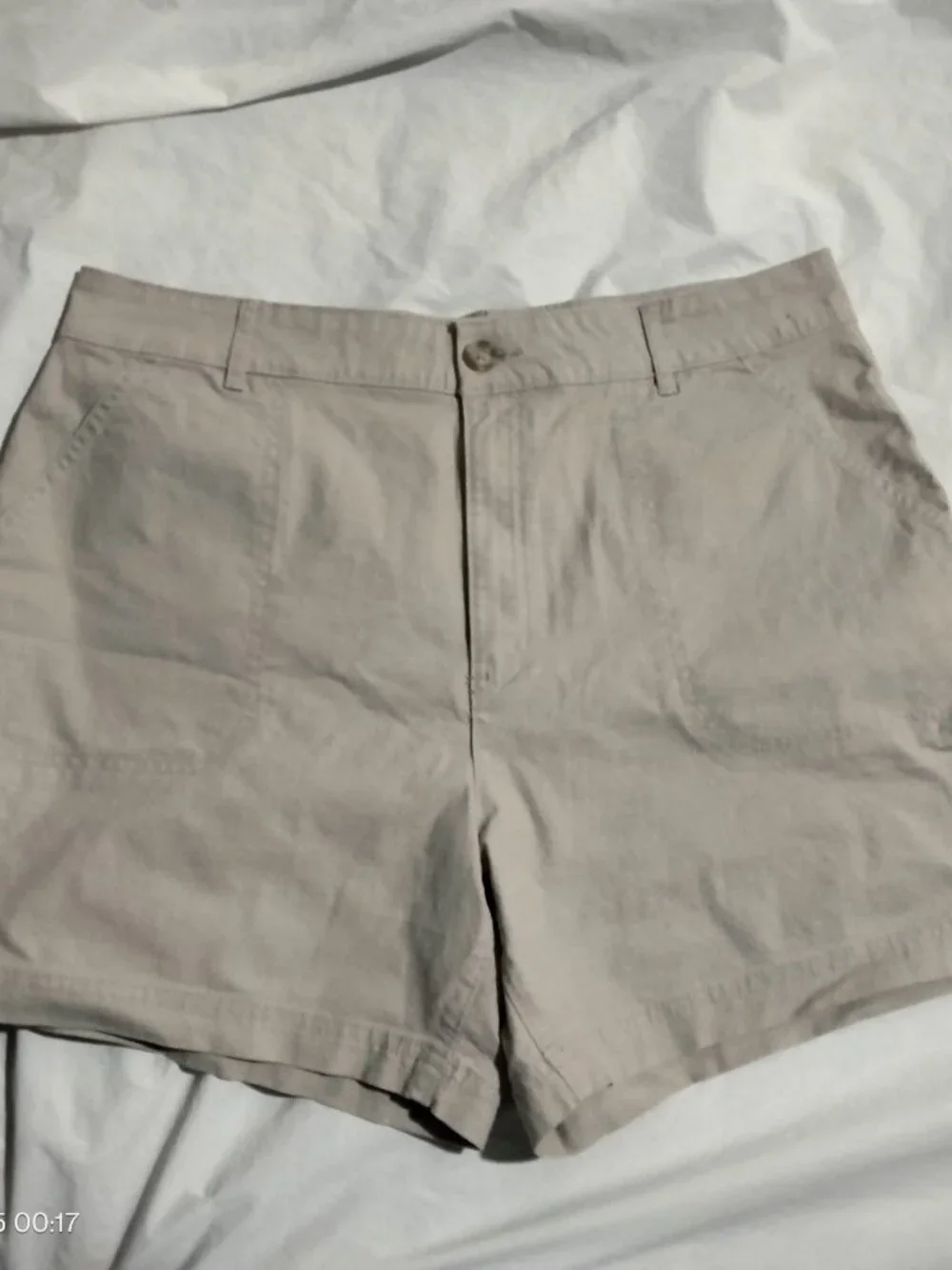 Eddie Bauer Women's Ripstop Shorts Tan Size 14 5